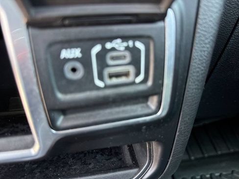 Used 2020 Jeep Wrangler Sport AWD/4WD image 23
