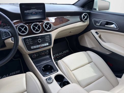 Used 2018 Mercedes-Benz CLA 250 image 21