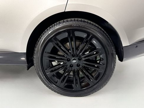 Used 2023 Land Rover Range Rover SE AWD/4WD image 32