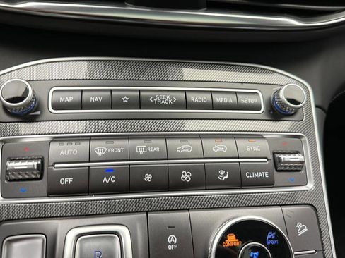 Used 2023 Hyundai Santa Fe SEL w/ Premium Package AWD/4WD image 22