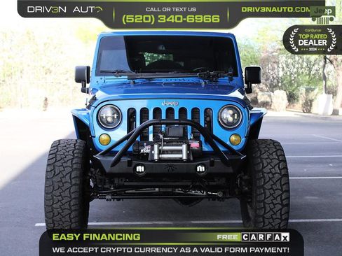 Used 2015 Jeep Wrangler Unlimited Rubicon w/ Connectivity Group image 2
