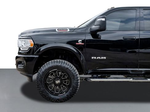 Used 2024 RAM 2500 Big Horn AWD/4WD image 11