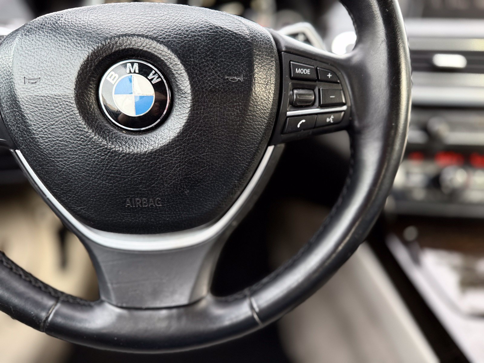 Used 2012 BMW 650i Convertible w/ Driver Assistance Pkg RWD image 24