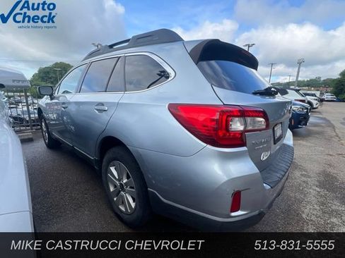 Used 2016 Subaru Outback 2.5i Premium AWD/4WD image 4