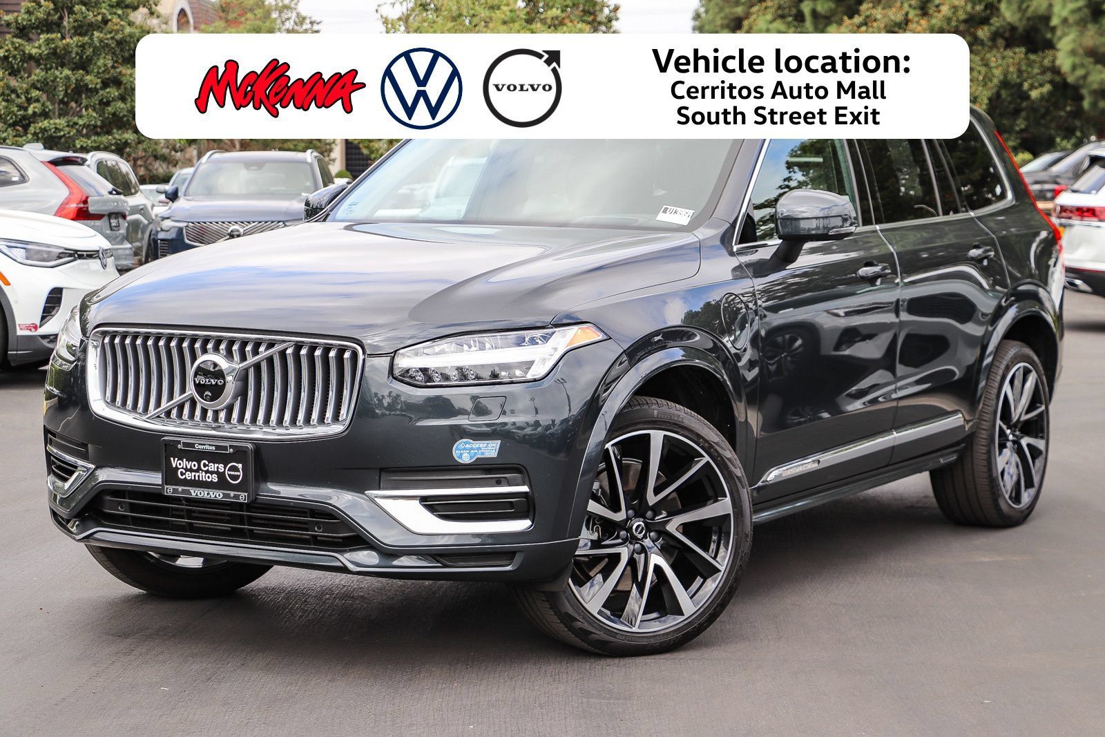 Used 2021 Volvo XC90 T8 Inscription Expression w/ Advanced Package AWD/4WD image 1