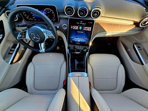 New 2026 Mercedes-Benz C 300 4MATIC Sedan image 28