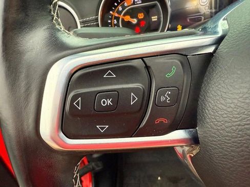 Used 2020 Jeep Wrangler Unlimited Sahara image 21