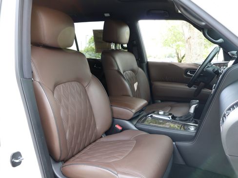 Used 2023 Nissan Armada Platinum w/ Captain's Chairs Package RWD image 25