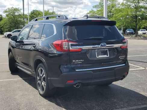 New 2026 Subaru Ascent Limited AWD/4WD image 3