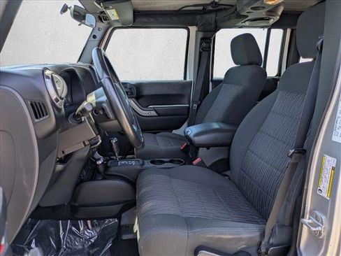 Used 2012 Jeep Wrangler Unlimited Sport w/ Connectivity Group AWD/4WD image 14