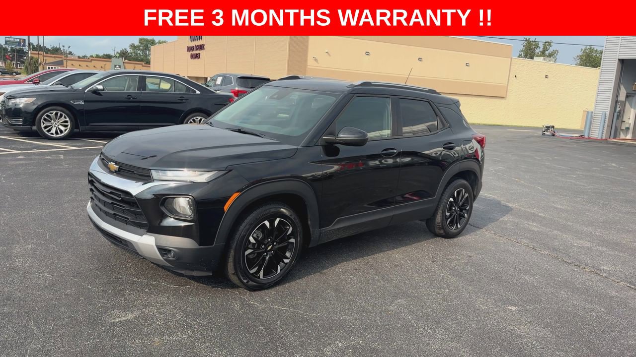 Used 2021 Chevrolet TrailBlazer LT w/ Convenience Package FWD image 4