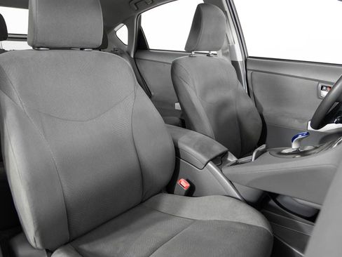 Used 2011 Toyota Prius Two image 27