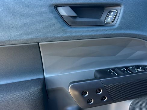 New 2025 Ford Maverick XL w/ Equipment Group 102A image 10