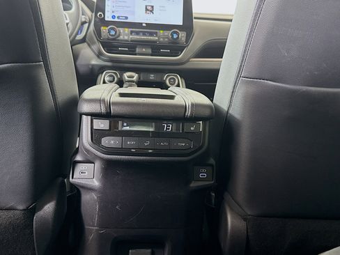 Used 2024 Toyota Grand Highlander Limited image 23
