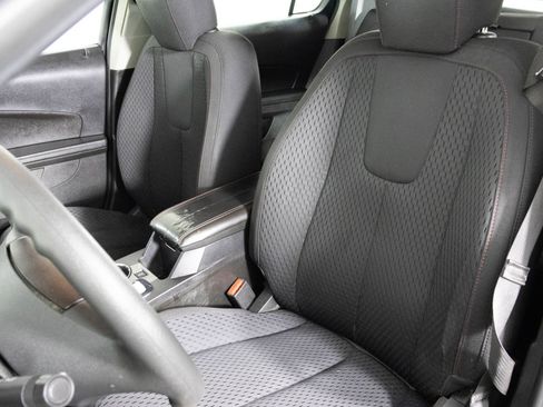 Used 2015 Chevrolet Equinox LS image 19