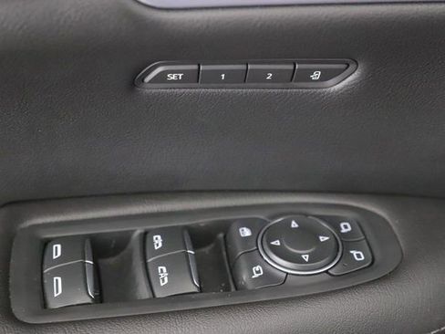 Used 2025 Cadillac XT5 Premium Luxury image 20