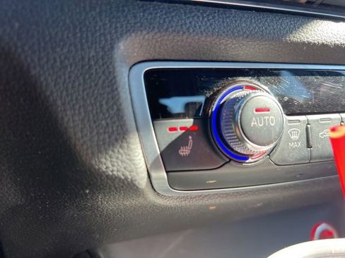 Used 2016 Audi A3 1.8T Premium image 11