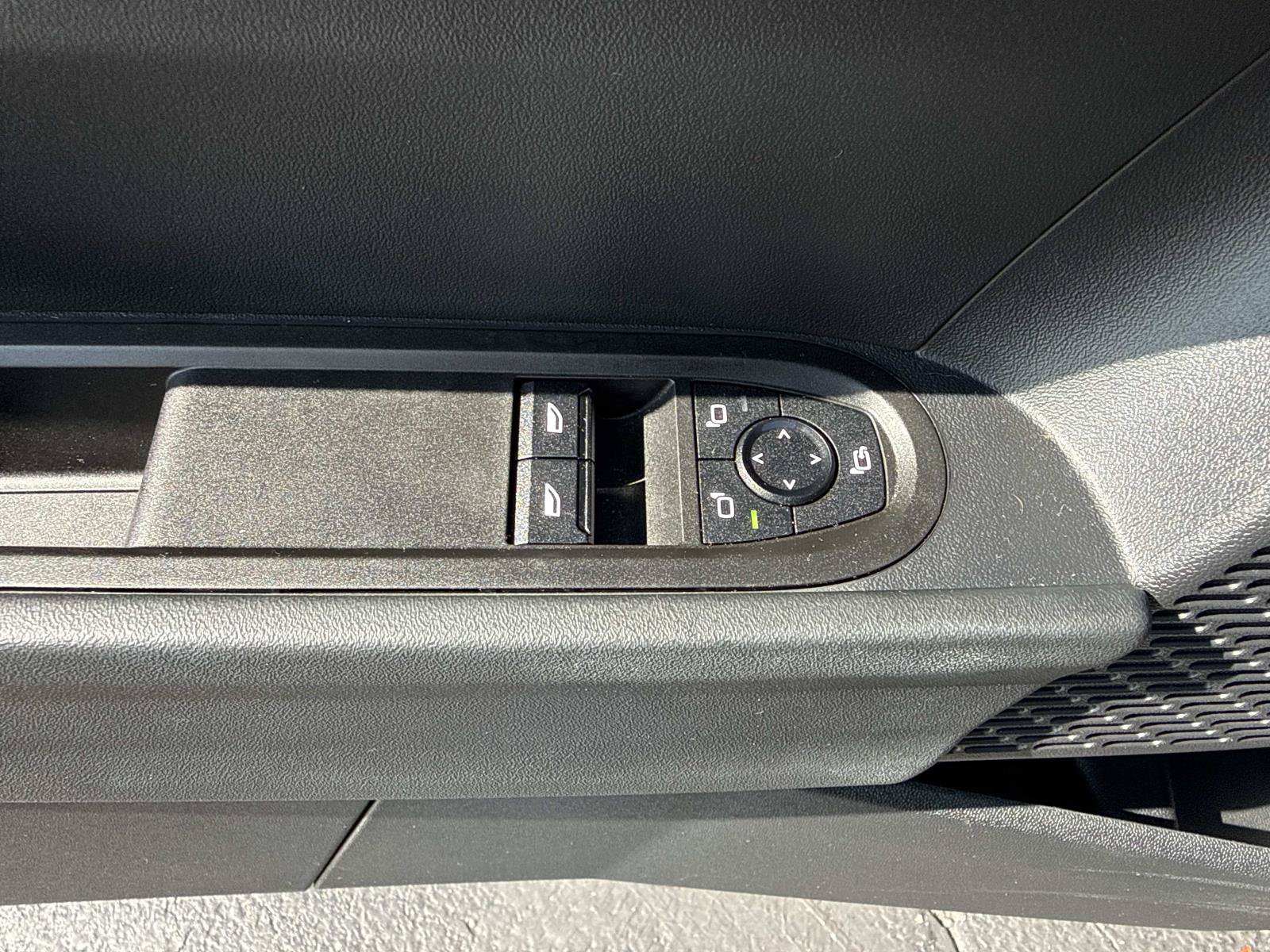 Used 2025 MINI Cooper S FWD image 14