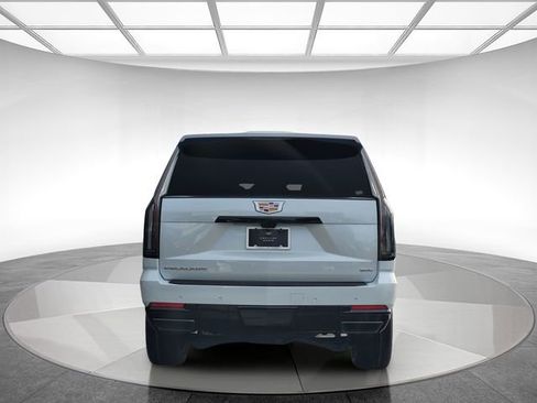 New 2026 Cadillac Escalade ESV Sport image 6