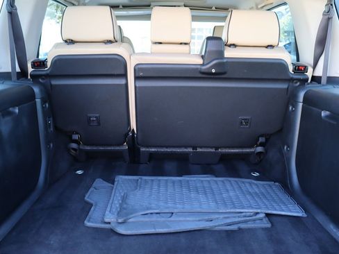 Used 2004 Land Rover Discovery SE image 35