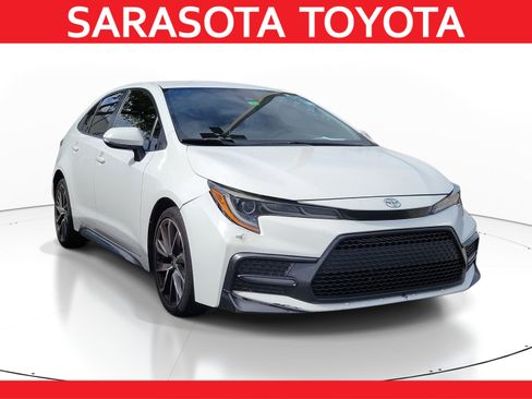 Used 2020 Toyota Corolla SE image 1