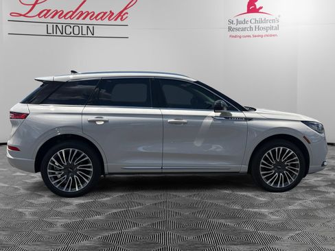 Certified 2022 Lincoln Corsair AWD w/ Premium Package image 6