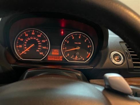 Used 2009 BMW 128i Convertible image 20