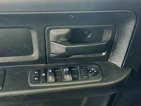 Used 2020 RAM 1500 Tradesman w/ Chrome Plus Package image 23