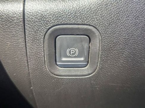 Used 2022 Chevrolet Silverado 2500 W/T w/ WT Fleet Convenience Package image 29