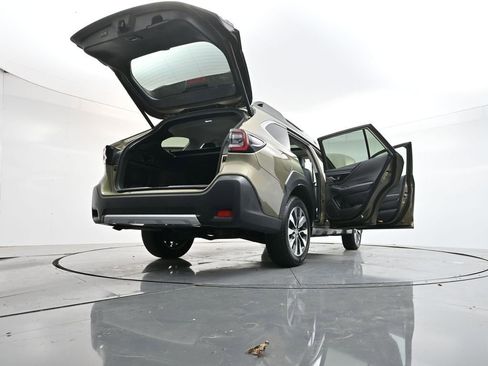Used 2024 Subaru Outback Limited image 37