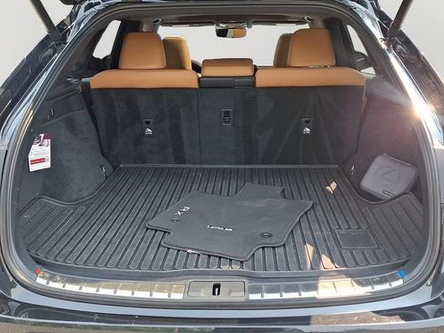 Used 2023 Lexus RX 350 Premium Plus w/ Accessory Package AWD/4WD image 28
