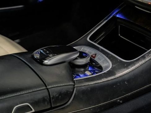 Used 2019 Mercedes-Benz S 560 4MATIC Sedan image 29