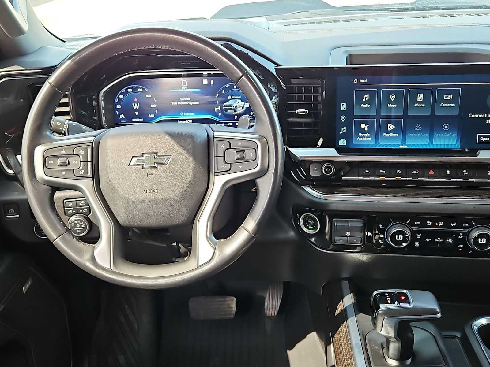 Used 2022 Chevrolet Silverado 1500 LT Trail Boss w/ LT Trail Boss Premium Package AWD/4WD image 14