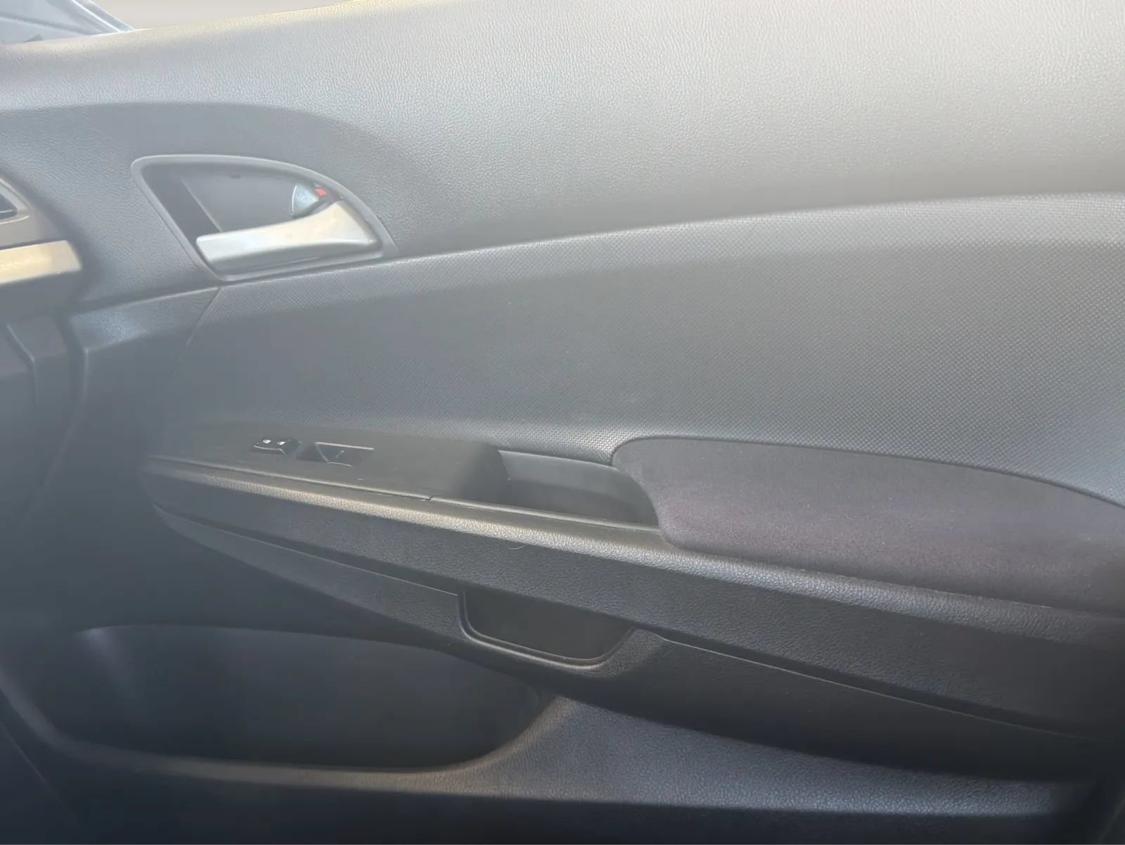 Used 2011 Honda Accord LX image 17