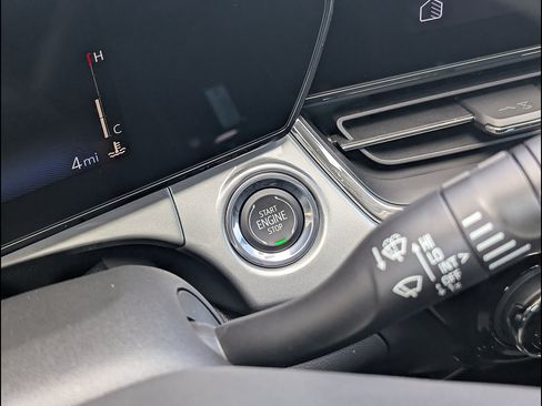 New 2026 Chevrolet Trax LT w/ Driver Confidence Package FWD image 21