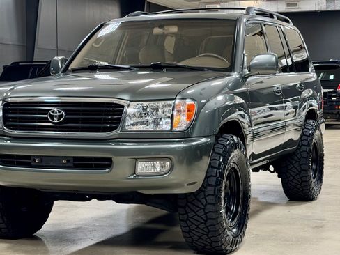 Used 1999 Toyota Land Cruiser AWD/4WD image 3