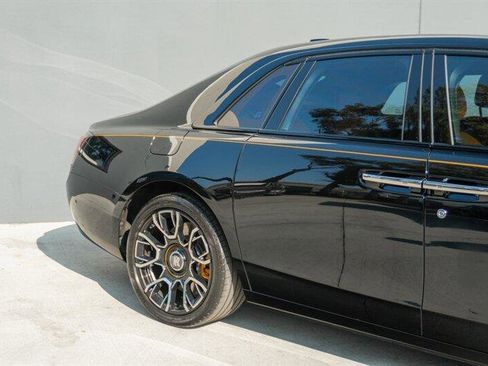 Used 2022 Rolls-Royce Ghost Black Badge image 33