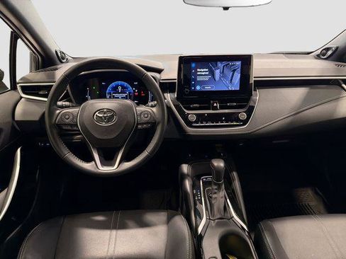 Certified 2025 Toyota Corolla XSE FWD image 19