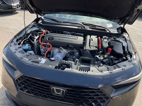 Used 2023 Honda Accord Sport image 21