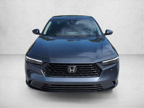 Used 2024 Honda Accord EX-L image 2