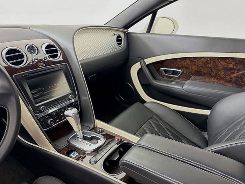 Used 2015 Bentley Continental GT Speed image 25