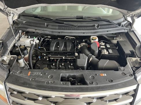 Used 2018 Ford Explorer 4WD image 26