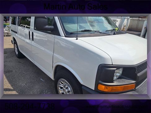 Used 2010 Chevrolet Express 1500 AWD w/ Power Package image 1