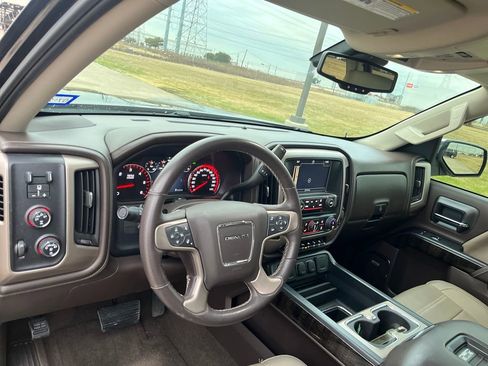 Used 2016 GMC Sierra 1500 Denali w/ Denali Ultimate Package image 17