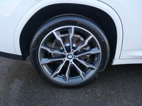 Used 2020 BMW X4 xDrive30i w/ M Sport Package 2 image 7