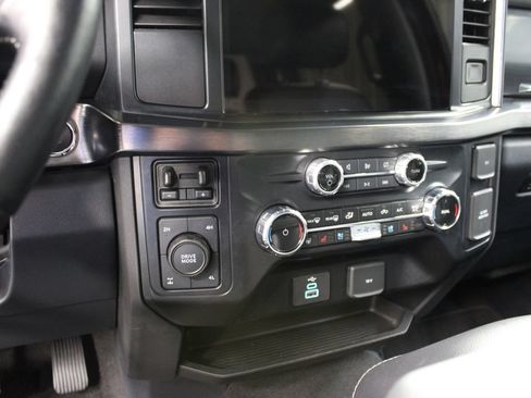 Used 2024 Ford F250 Lariat w/ Sport Appearance Package AWD/4WD image 66