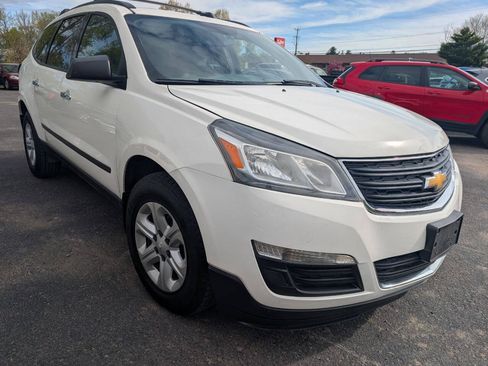 Used 2014 Chevrolet Traverse LS AWD/4WD image 2