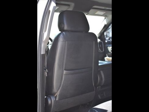 Used 2020 Chevrolet Silverado 2500 LT w/ Z71 Off-Road Package AWD/4WD image 19