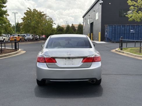 Used 2014 Honda Accord LX image 13