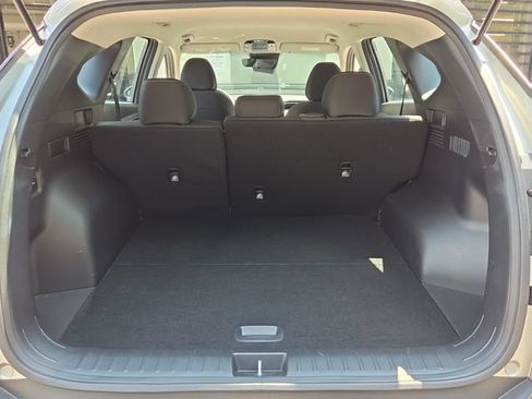 Used 2024 Hyundai Tucson SE FWD image 13